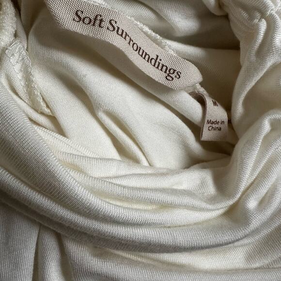 NEW Soft Surroundings Great Shape Turtleneck Ivory Cream Minimalist 26157 Medium - Picture 6 of 7